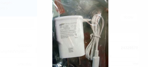 सफ़ेद रंग का प्लास्टिक मटीरियल Samsung इलेक्ट्रिक मोबाइल फ़ोन चार्जर 9 वॉट डिज़ाइन: बार