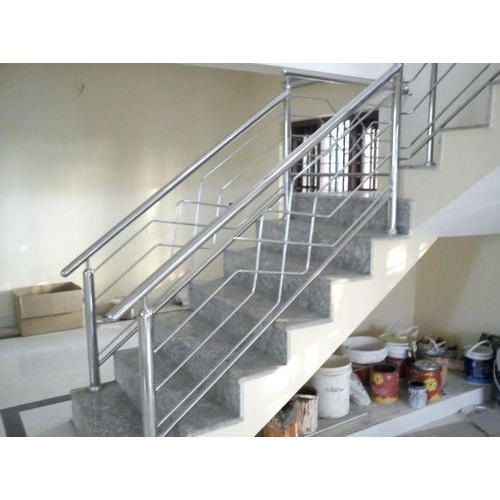 High Performance Heavy Duty And Long Durable Stainless Steel Stairs Grill  Arm Length: 5 Foot (Ft) Foot (Ft)