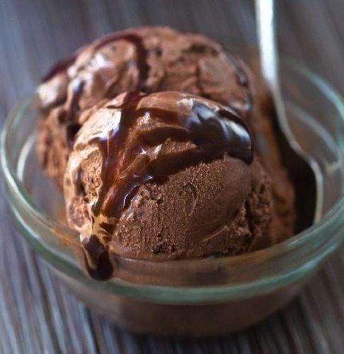Delicious Sweet Taste Moth Watering Hygienically Prepared Chocolate Ice Cream