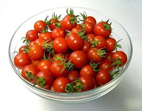 1 Kilogram Packaging Size Fresh And Healthy Red Tomatoes 