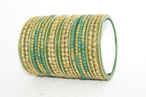 Light Green Traditional Design Round Glass Bangle Gender: Women