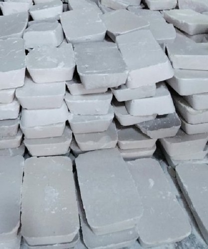 Ferric Alum - 16% Pure Solid Industrial Grade, Rectangular Shape in Grey Color for Versatile Uses in Rubber, Paint, and Inks