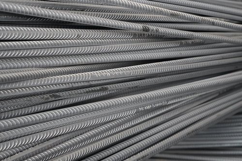 Iron TMT Bars - 12 Meter Length, 6-40 Millimeter Diameter, Grade FE 500, Adjustable Clamping System for Enhanced Stability