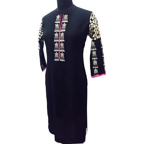 Quick Dry Black Colour Printed 3-4Th Sleeve Designer Ladies Kurti For Casual Wear