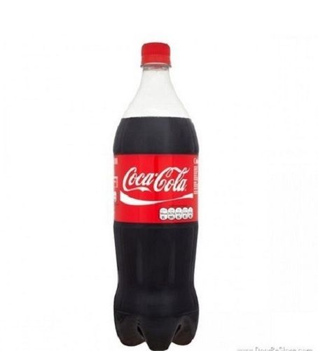  600 ml काले कार्बोनेटेड पानी का पैक कोका कोला कोल्ड ड्रिंक 