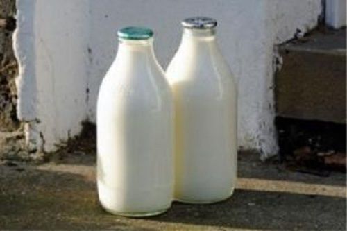 Pack Size 1 Liter Rich In Calcium 100% Pure And Fresh Buffalo Milk Age Group: Children