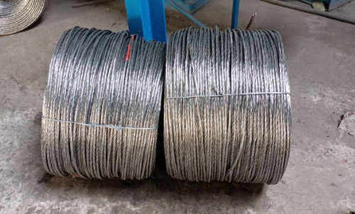 50 Sqmm Round Shaped Stranded Aluminium Material Conductor, For Power Transmission Application: Construction