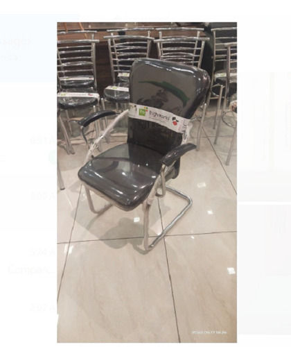 Machine Made Black Comfortable Stainless Steel Visitor Chair, 6 Kilogram Weight, 4 Feet Height 