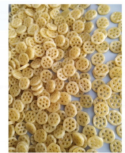 200 Gram Packaging Size Crispy Wheel Shape Fryums