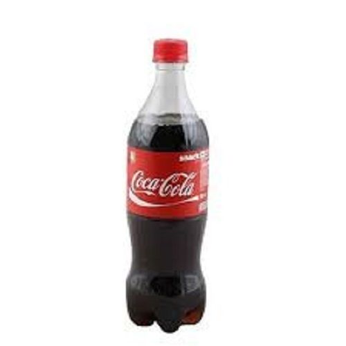 हाइजीनिक रूप से संसाधित मीठा स्वाद मुंह में पानी लाने वाला कोका कोला कोल्ड ड्रिंक