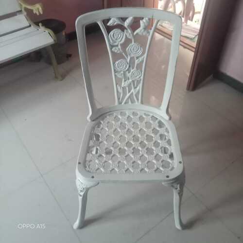 Long Life Span Reliable Nature Sturdy Construction Aluminium Alloy Chair