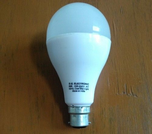 Cool Daylight White 2700 Kelvin Temperature Dome Ceramic Led Bulb