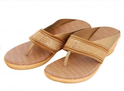 Ladies Fashion Slipper Women Comfortable And Breathable Easy To Wear Light Weight Fancy Sandal 