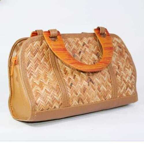Brown Color 29 X 35 Size Light Weight And Stylish Bamboo Bag 