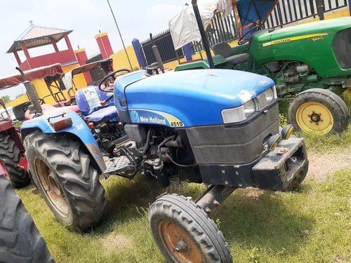 Convenient And Easy Handling Long Durable Solid New Holland 4510 Tractor