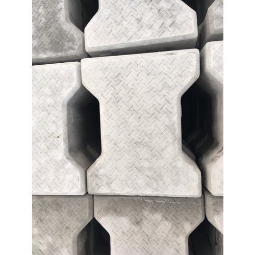 Interlocking Tiles Dumbbell Paver Block