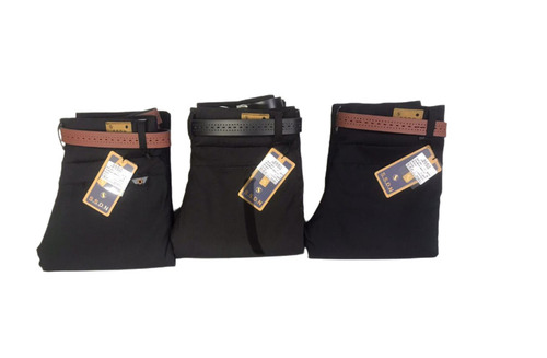 3 पीस का Vपैक काला प्लेन स्लिम फिट और कैज़ुअल वियर के लिए आरामदायक, पुरुषों के लिए कॉटन जींस आयु समूह: > 16 साल