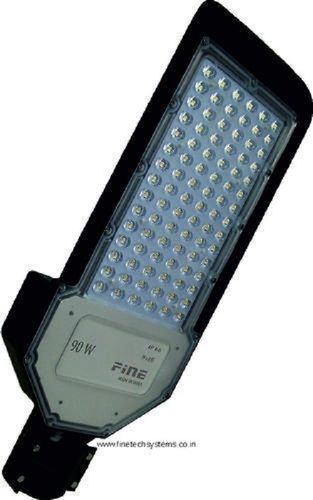 Light Weight Energy Efficiency And Durable Led Street Light 90W