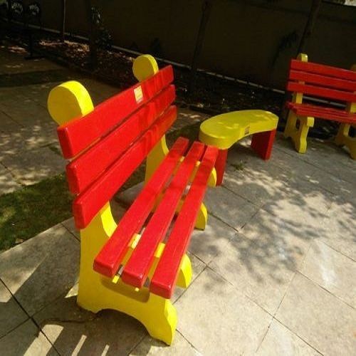 Eco-Friendly Termite Resistance Long Durable Wooden Yellow And Red Garden Chair 