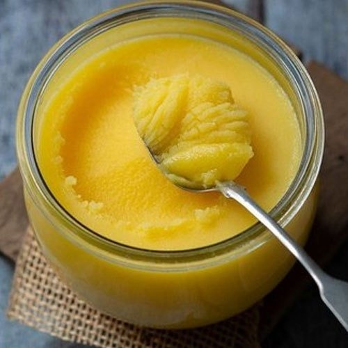 14 ग्राम फैट 1 साल की शेल्फ लाइफ हेल्दी और फैट गेनिंग गाय घी आयु समूह: वयस्क