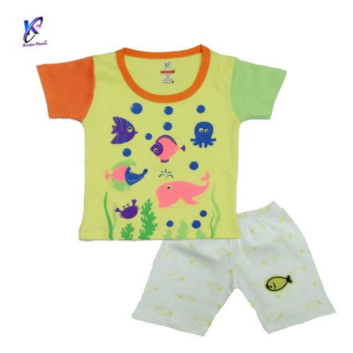 Yellow Comfortable And Easily Washable Half Sleeves Casual Wear Kids T Shirt With Pants