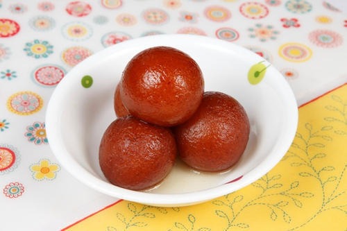 100% Pure And Delicious Sweet Tasty With 4 Days Shelf Life Gulab Jamun Carbohydrate: 2.3 Percentage ( % )