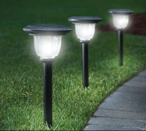 Eco Friendly Solar Garden Light