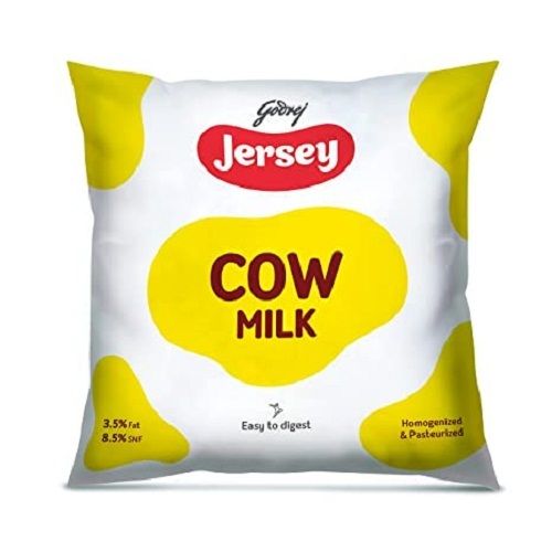 Original Flavour Tasty Healthy Nutrient Enriched 100% Pure Raw Fresh Cow Milk Age Group: Adults