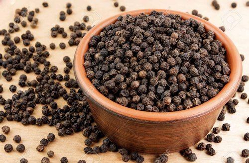 100% Pure And Fresh A Grade Naturally Grown Spicy Black Pepper