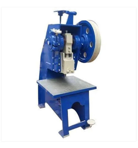 1700 Pic Capacity 50 Hz Frequency Semi Automatic Slipper Sole Cutting Machine Capacity: 100 Ton/Day