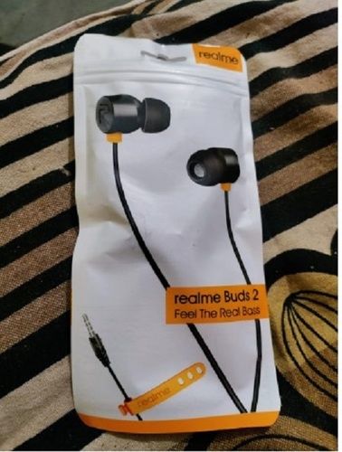 Black Real Me High Quality Base Stereo With 2 Buds Wired Earphone Body Material: Rubber