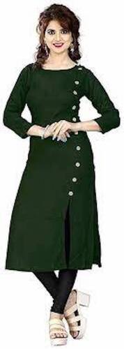  महिलाओं के लिए सुंदर और स्टाइलिश बोट नेक 3/4 स्लीव प्लेन A-लाइन कॉटन कुर्ती रोज़ाना पहनने के लिए 