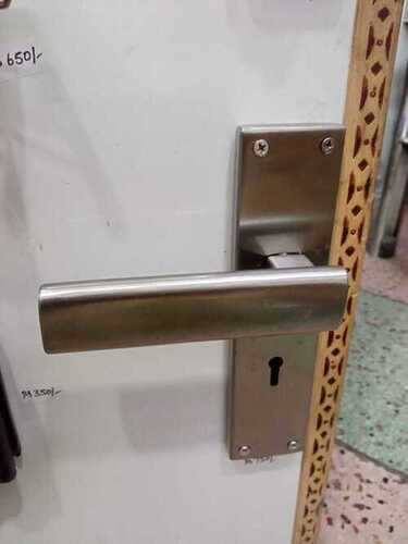 Vertical Stainless Steel Metallic Silver Colour Rust And Corrosion Free Door Handle Lock