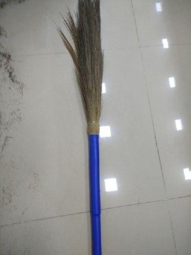 Natural Grass Long Stick Cleaning Soft No Dust Blue Grass Brooms  Shelf Life: 12 Months