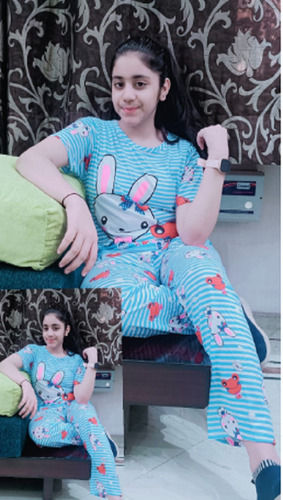 Cotton Cartoon Printed Body Fit And Comfortable To Wear With Short Sleeves Blue Girls Nightwear Set