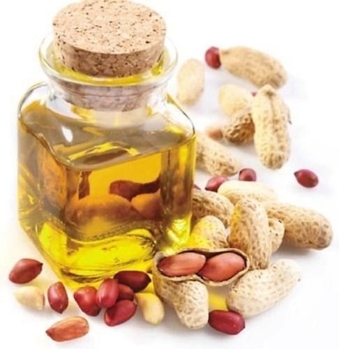 Healthy Vitamins And Minerals Enriched Aromatic Flavorful Yellow Groundnut Oil