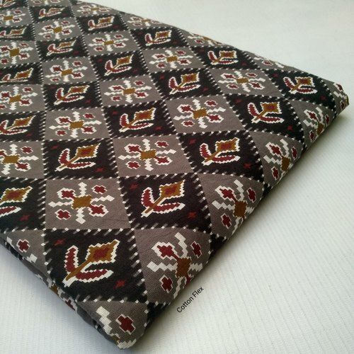 Pure Cotton Brown Width 46Inch Cotton Batik Printed Fabric For Used To Dress  Design: Flower