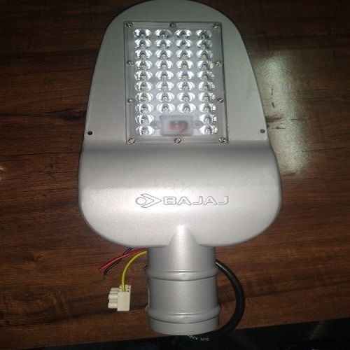 White And Black  Low Consumption Long Life Span Energy Saver Led Street Light