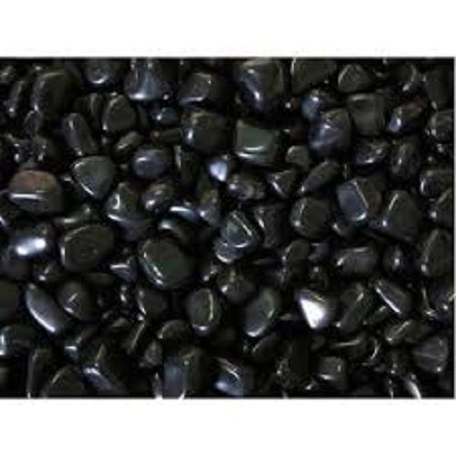 Weather Resistant Highly Durable Easy To Clean Natural Black Pebble Stone