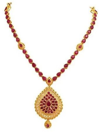 Amazon.com: Allereyae Vintage Crystal Ruby Necklace Rhinestone Oval Ruby  Pendant Necklace Red Ruby Choker Necklace Gold Cz Oval Necklace Jewelry for  Women and Girls (Red) : Clothing, Shoes & Jewelry