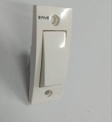 220 Voltage And 6 Amp Current Rectangular Shape White Electrical Modular Switches