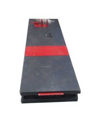 Hydraulic Motorcycle Lift, 1-3 Ton Weight Capacity, For Two Wheeler Body Material: Steel