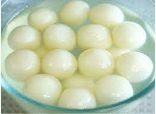 Indian Traditional Desserts Soft And Round Shaped Delicious Mouth-Melting Rasgulla  Carbohydrate: 4 Grams (G)