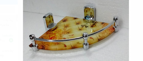 ट्रायंगल वॉल माउंटेड प्रिंटेड एल्युमिनियम एंड ग्लास बॉडी बाथरूम शेल्फ