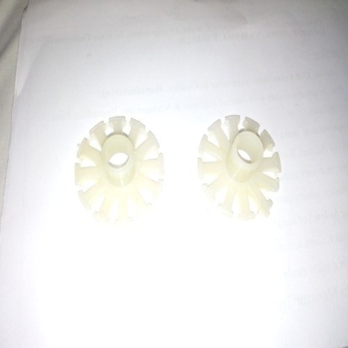 Incredibly Powerful And Versatile Plastic Wiper Motor Insulator - Plastic, White | Suitable for Automobile Application, Efficient Circuit Management