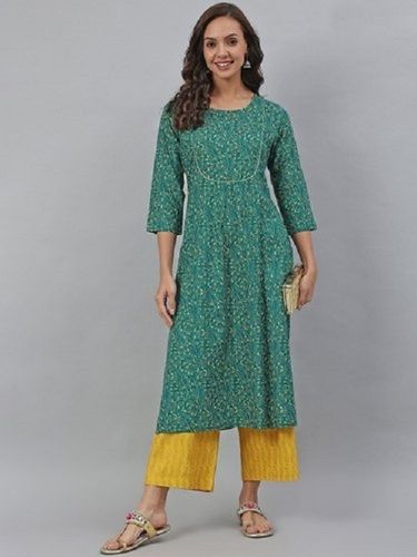 Breathable Ladies 3/4 Sleeves Stylish And Elegant Look Green Printed Cotton Kurtis