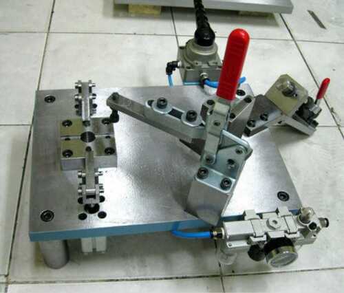 Jig Fixtures In Alloy Steel Material For Industrial Usage, Corrosion Resistant