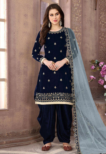 Indian Women Light Weight And Comfortable Blue Embroidered Fancy Suit With Dupatta