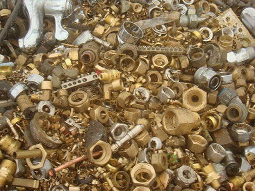 Brass Long Durable Heavy Duty Long Lasting Corrosion Resistant Metal Scrap Application: Industrial