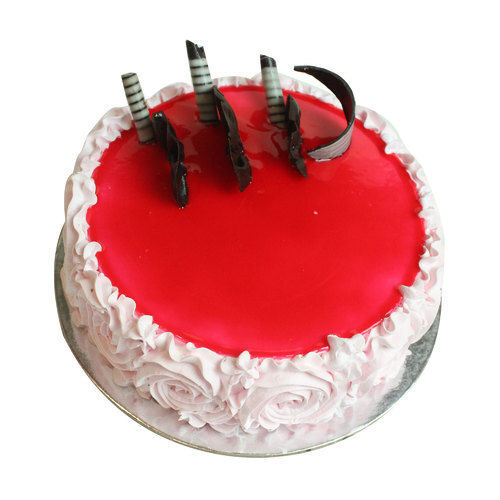 Delicious Yummy Made With Natural Ingredients Round In Shape Hygienically Strawberry Cake